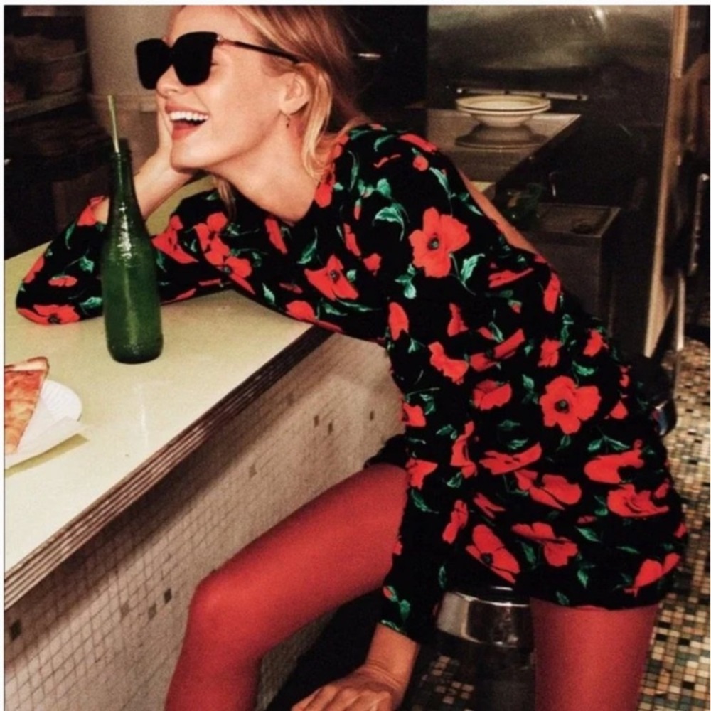 BNWT Zara Floral Black and Red Dress Medium
